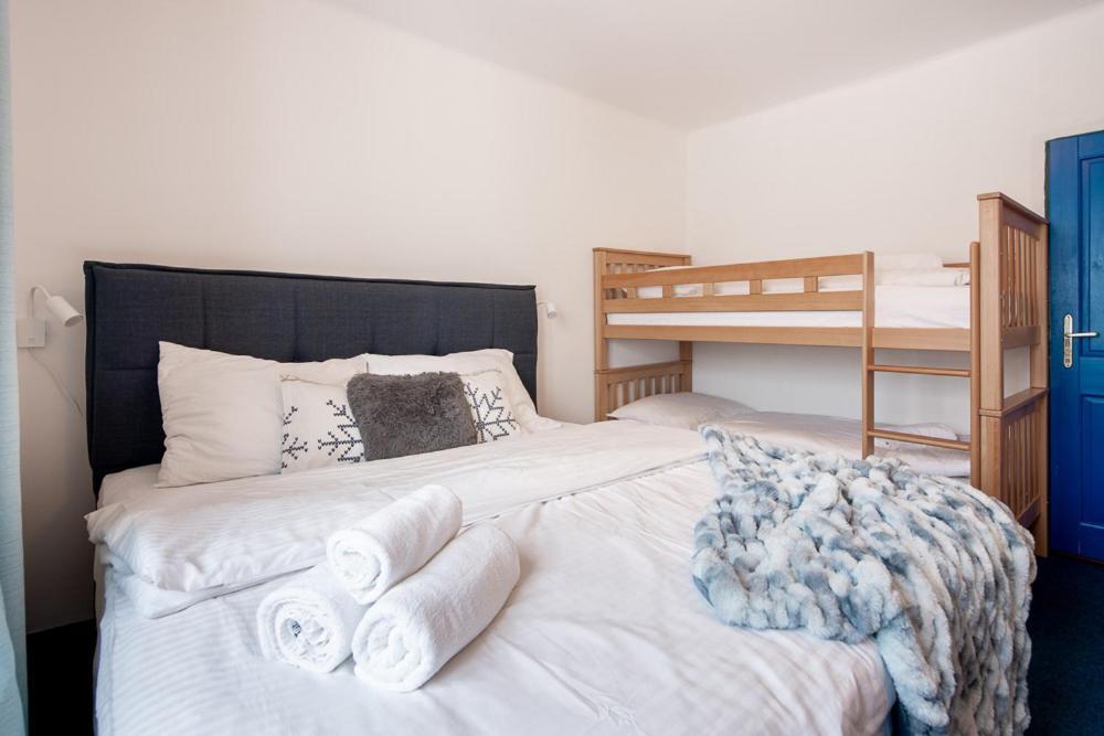 Prazska Bouda Hotel Pec pod Snezkou Room photo